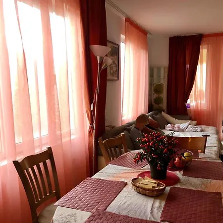 بيت للعطل House In The Village In Bulgaria *