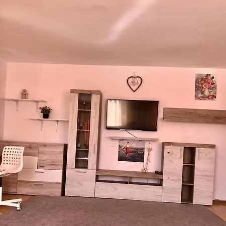 بيت للعطل House In The Village In Bulgaria *